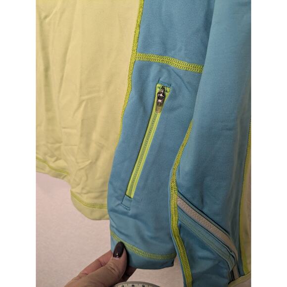 TITLE NINE Women's Size Large 1/2 Zip Pullover Running Activewear Yellow Blue - Picture 4 of 8